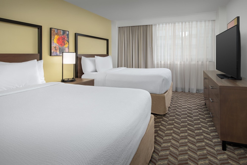 Suite, 1 Bedroom photo 1