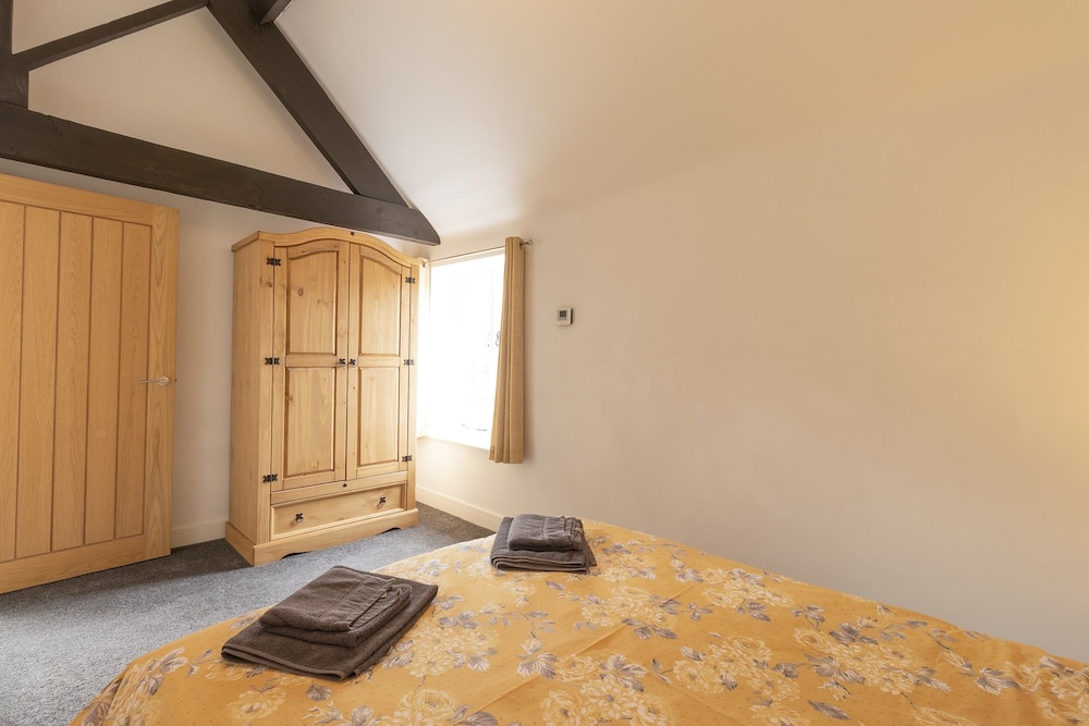 Cottage, Ensuite (The Olde Coach House) photo 3