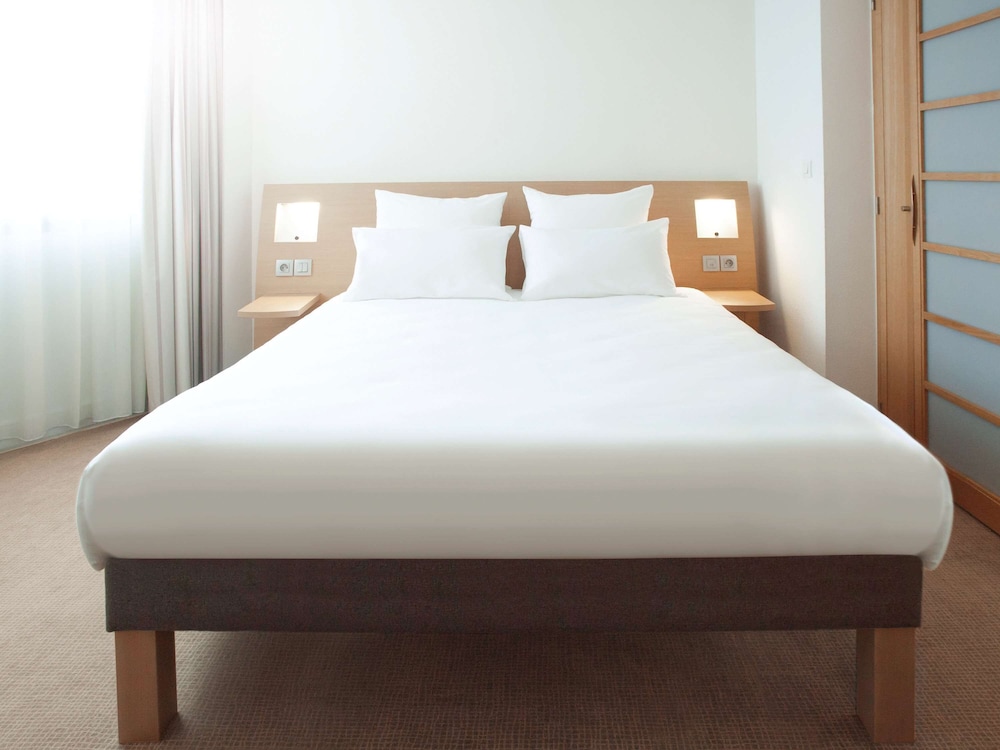 Classic Twin Room, Multiple Beds - Photo 4