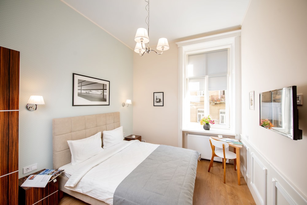 Classic Room, 1 Queen Bed, Non Smoking photo 1