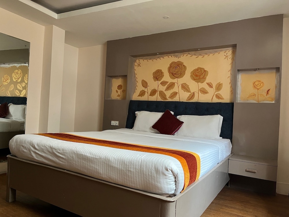 Deluxe Double Room - Photo 3