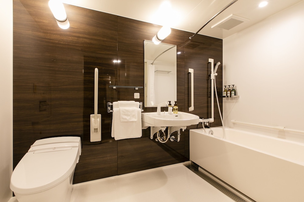 Universal Twin Room - Non-Smoking - Photo 13