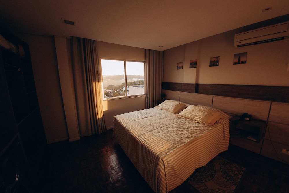 Deluxe Suite photo 2