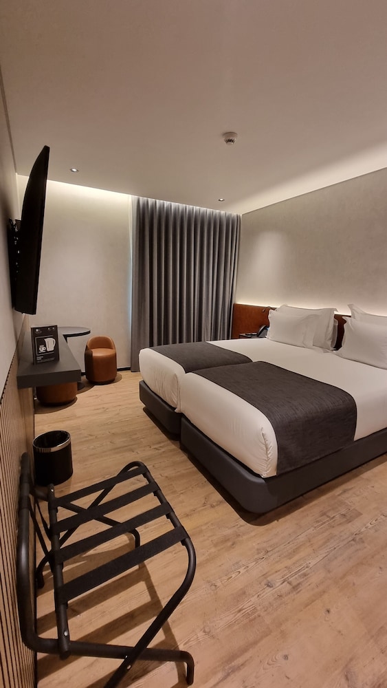 Hotel Príncipe Ávila - Photo 17