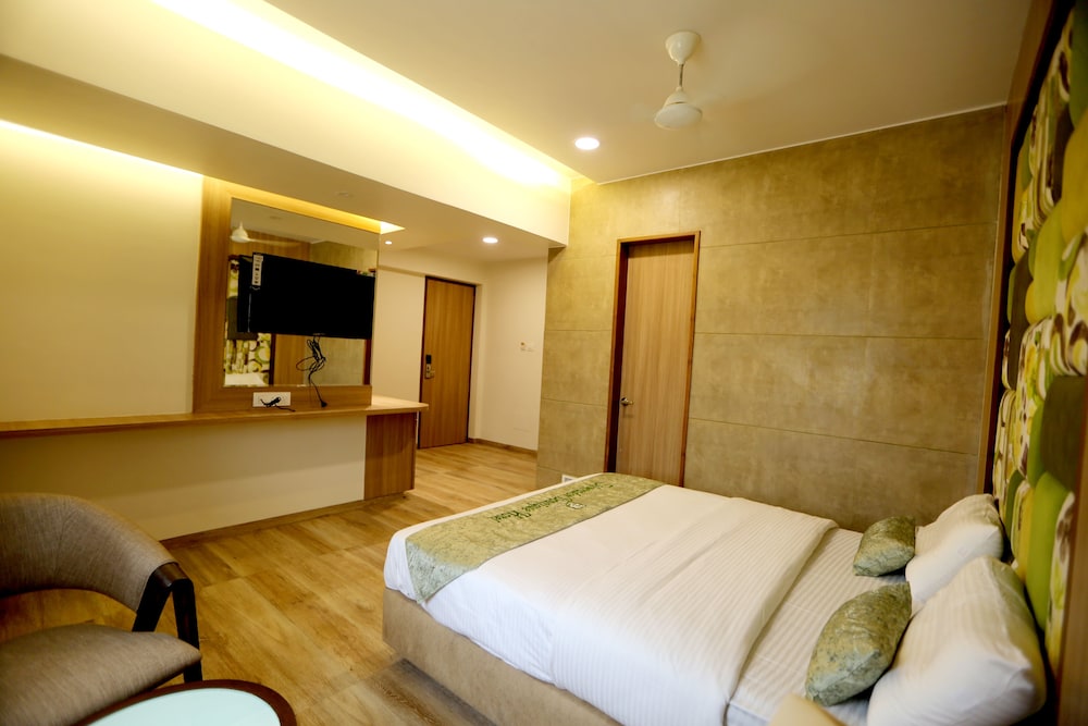 Deluxe Room - Photo 4
