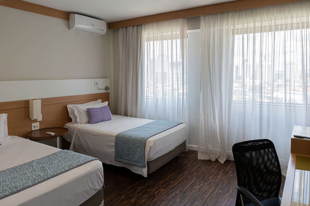 Superior Twin Room - Photo 2