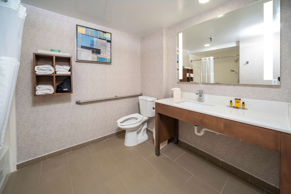 Best Western Plus Raleigh Crabtree Valley Hotel, 사진 4