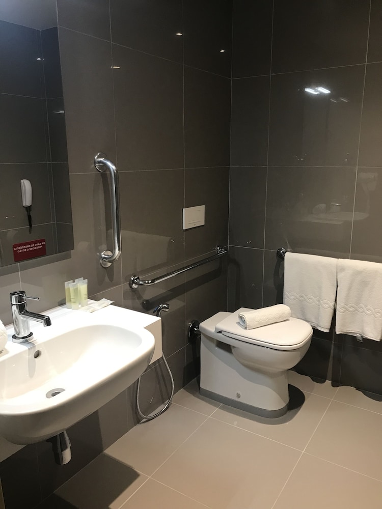 Superior Room for Reduced Mobility