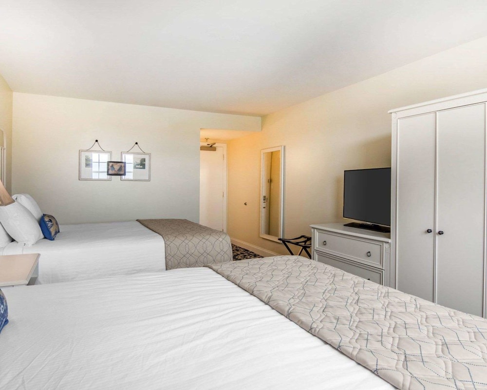 Standard Room, 2 Queen Beds