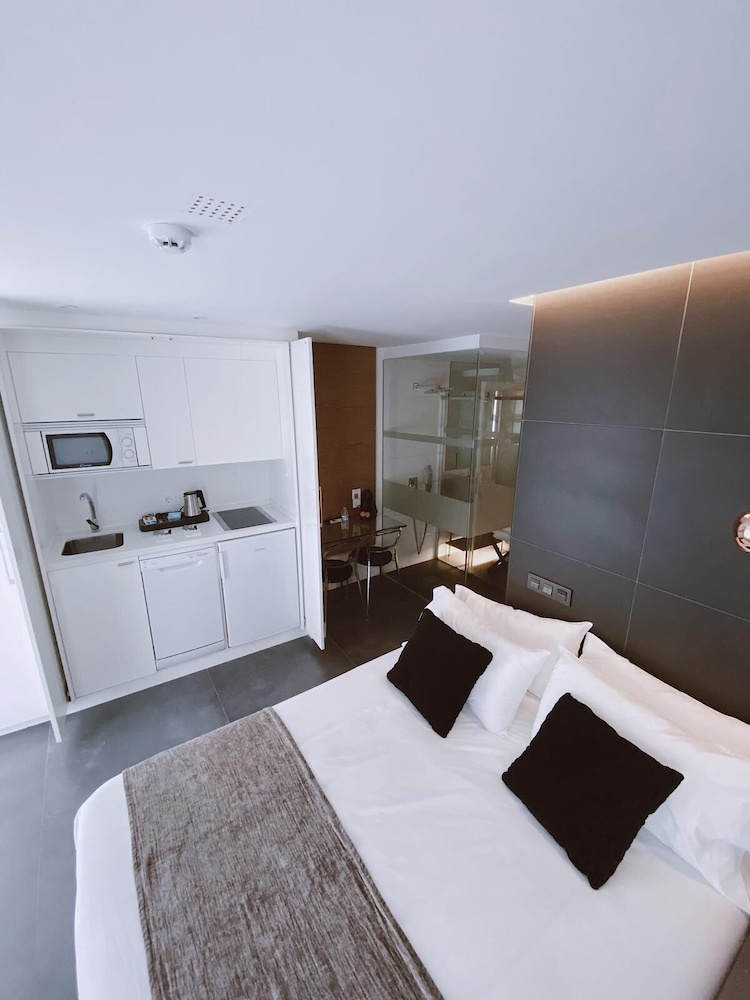 Superior Apartment, 1 Queen Bed photo 3