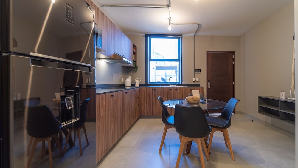 Classic Apartment - Photo 11
