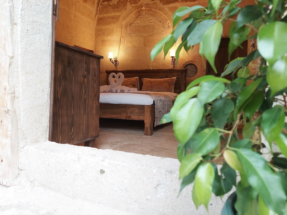 Standard Double Room - Photo 4