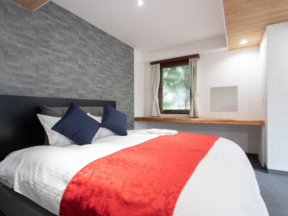 Premium Room, 1 Queen Bed, Non Smoking, Kitchenette