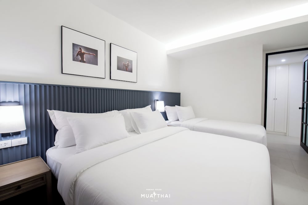One Bedroom Suite Pool Access - Photo 1