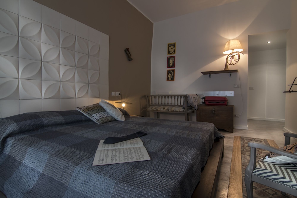 Deluxe Double Room, City View photo 2