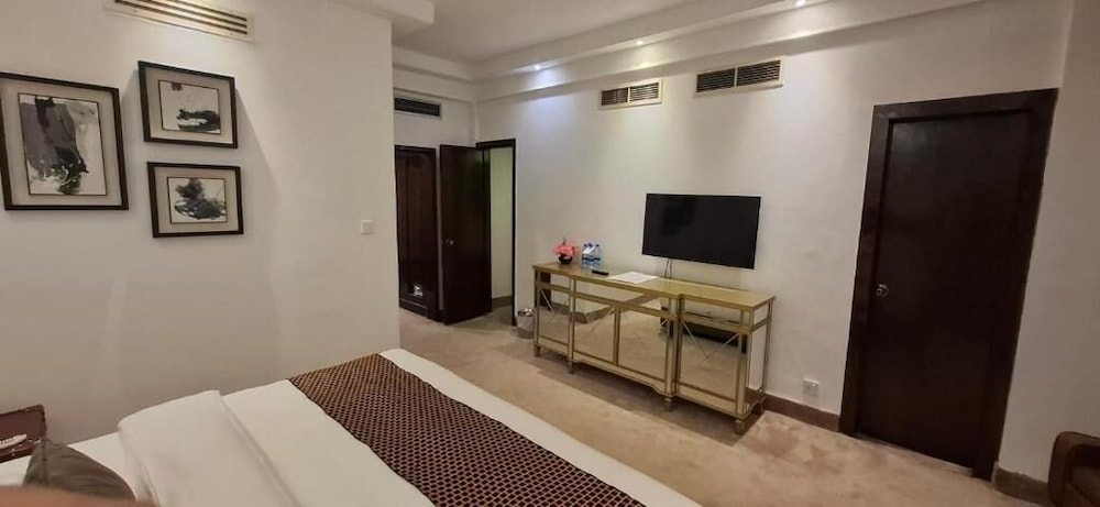 Apartment, 2 Bedrooms photo 1