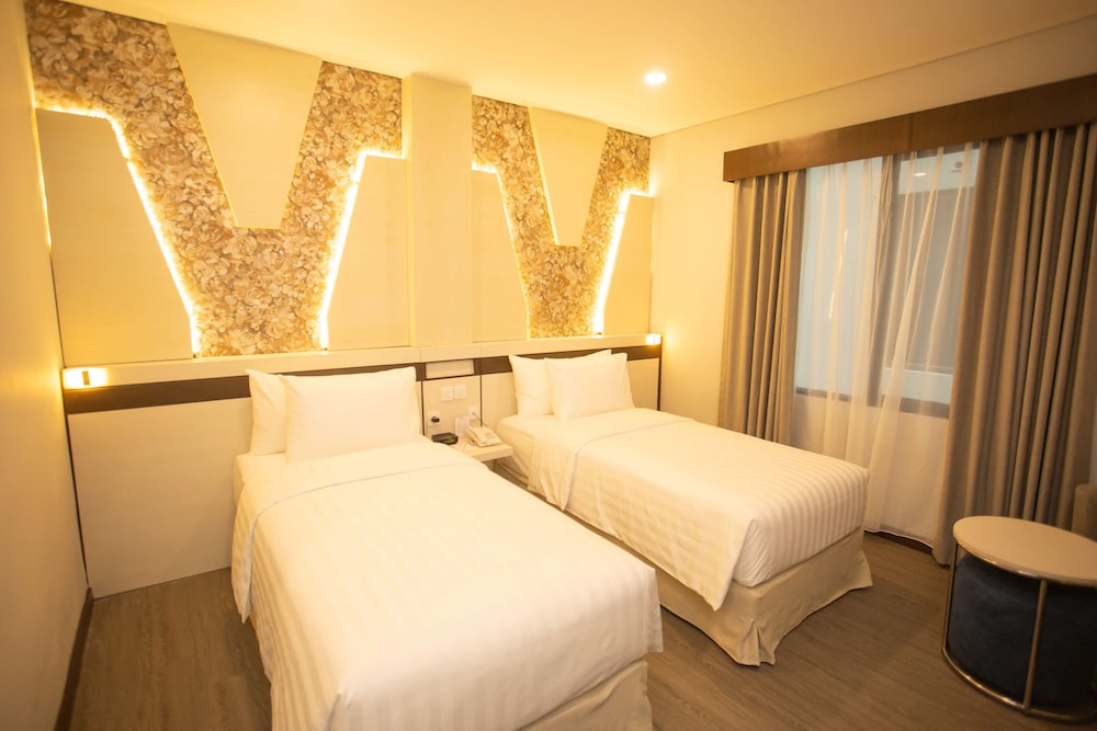 Deluxe Room, 2 Twin Beds, Non Smoking - Photo 3