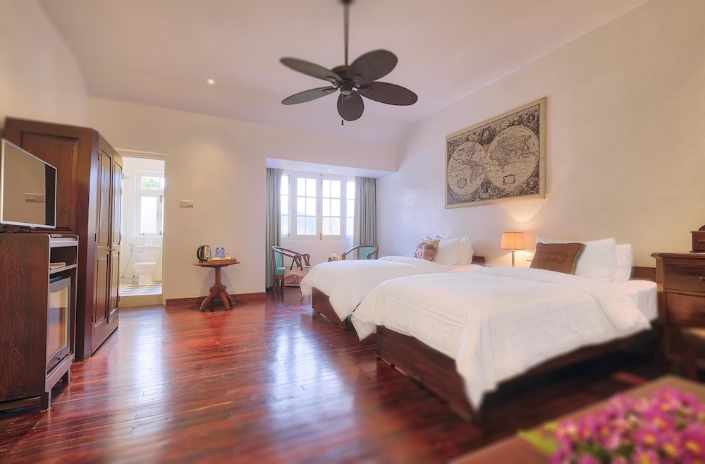 Deluxe Double or Twin Room, Garden View