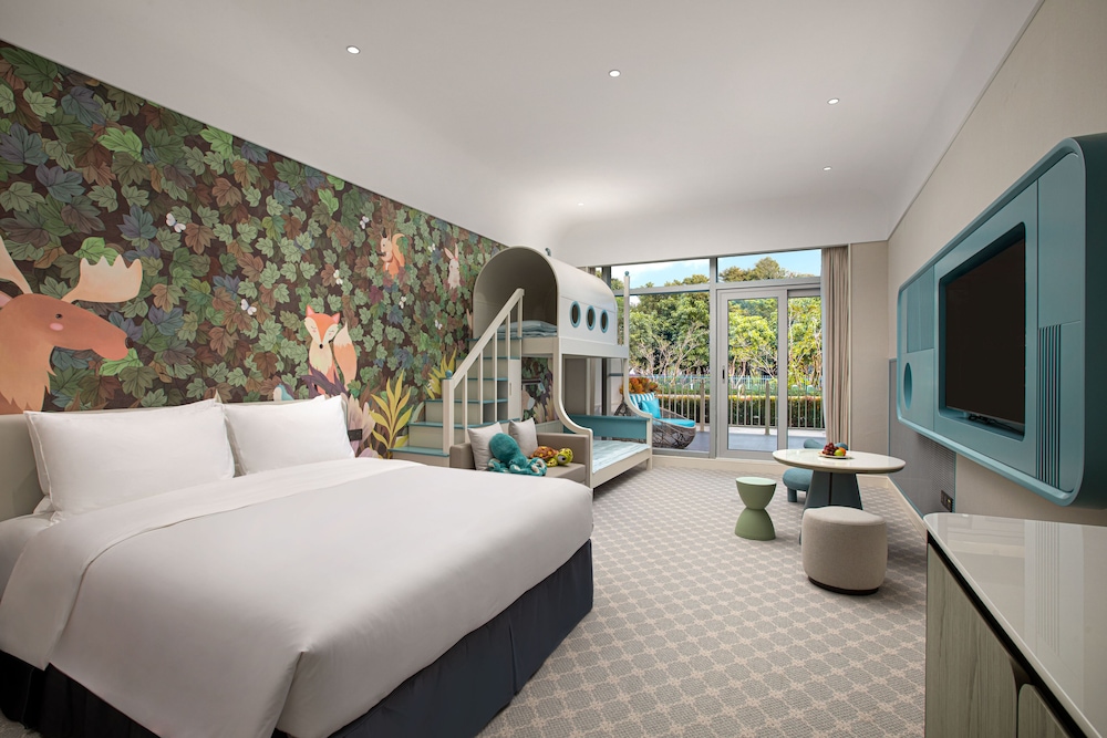 Deluxe Family Triple Room with Super Children's Paradise photo 2