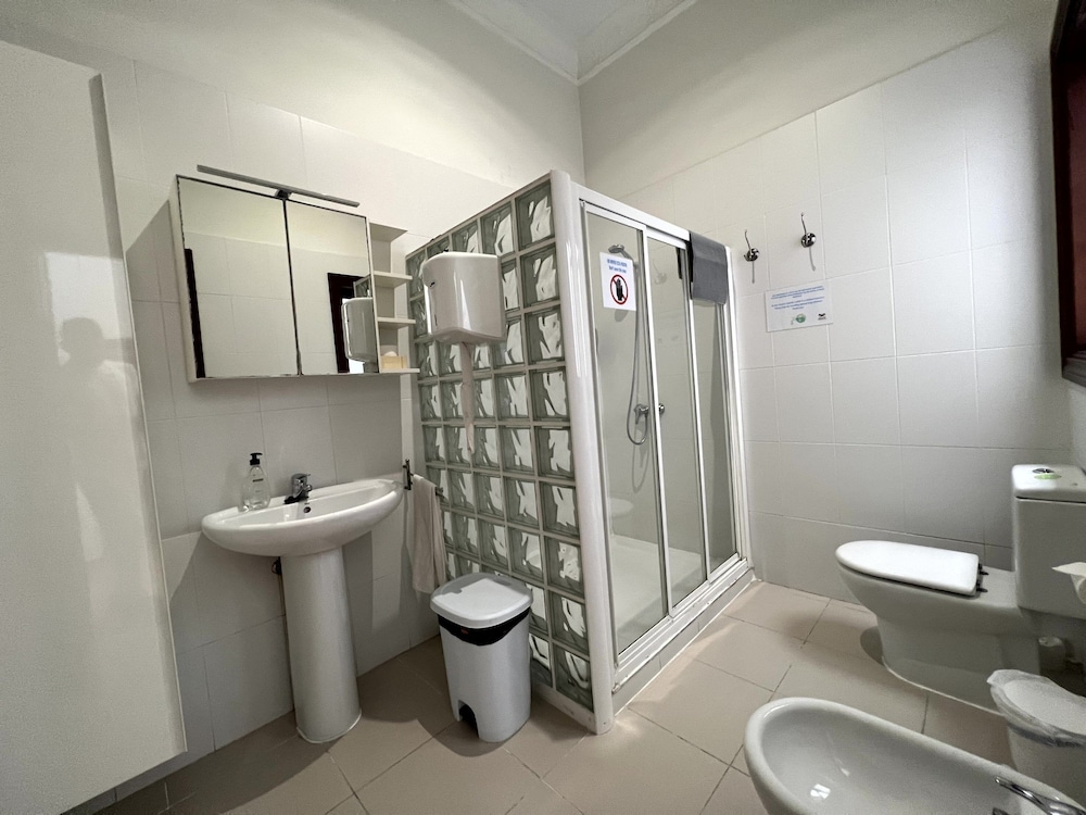 Standard Single Room photo 3
