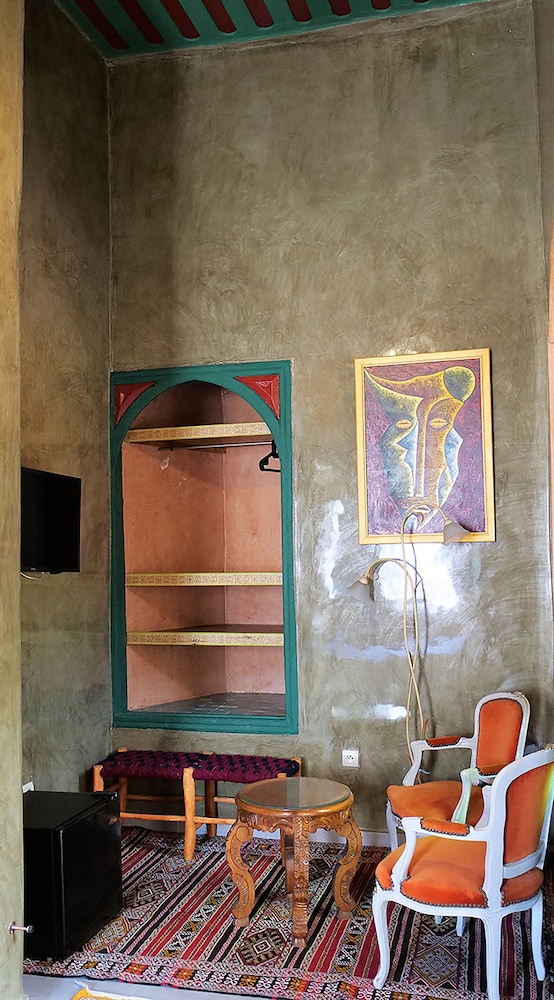 Standard Double Room - Photo 6