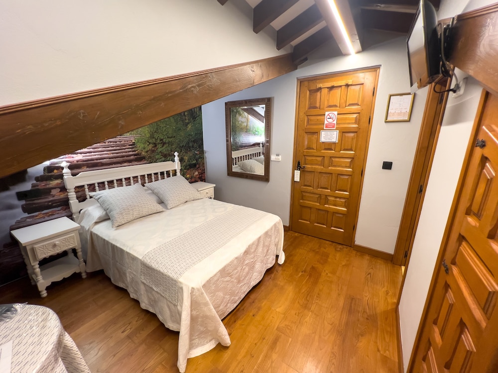 Economy Single Room photo 3