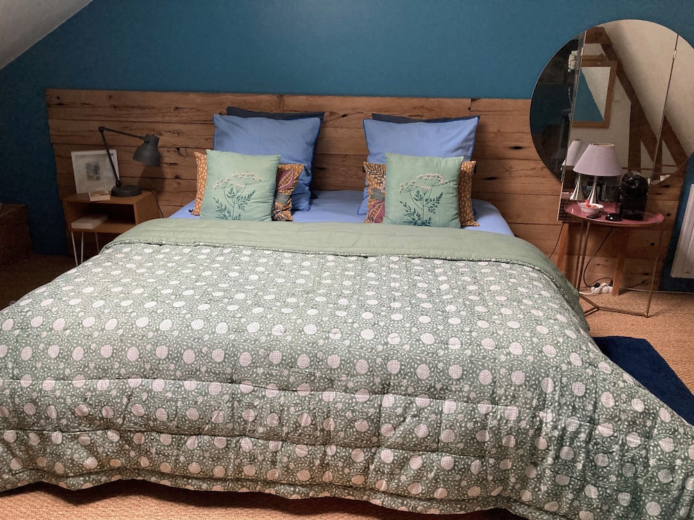 Deluxe Double Room, 1 King Bed photo 1