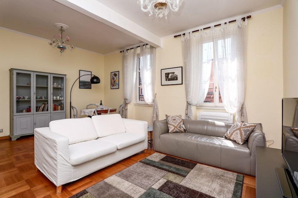 Apartment, 2 Bedrooms, City View