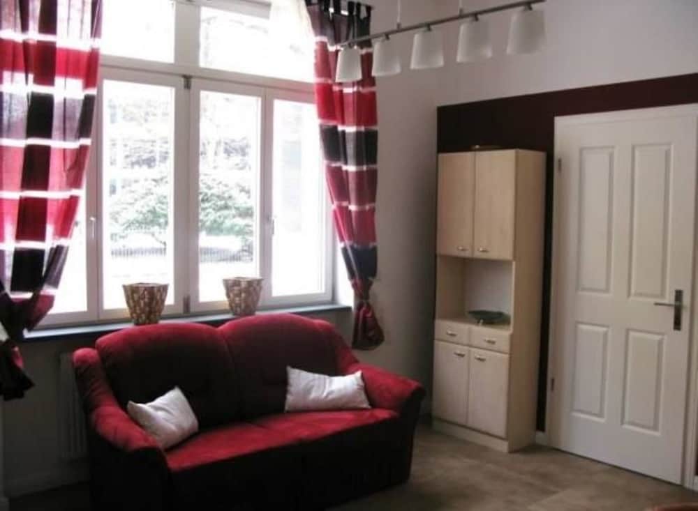 Apartment (2) photo 1
