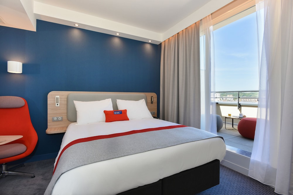 Holiday Inn Express Rouen Centre - Rive Gauche, an IHG Hotel, Photo 2