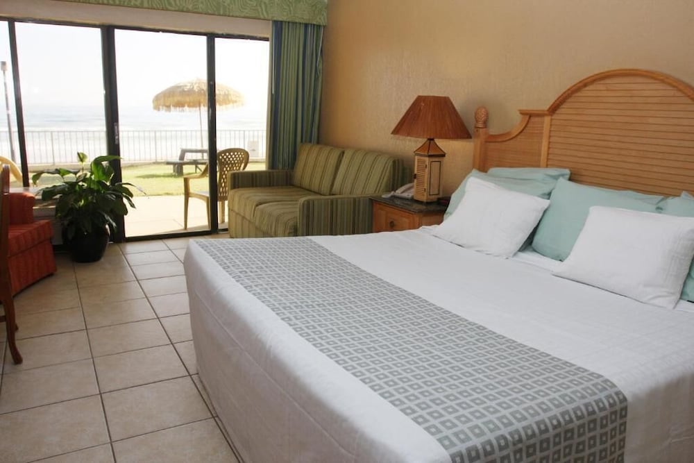 Standard Room, 1 King Bed With Sofa Bed, Oceanfront