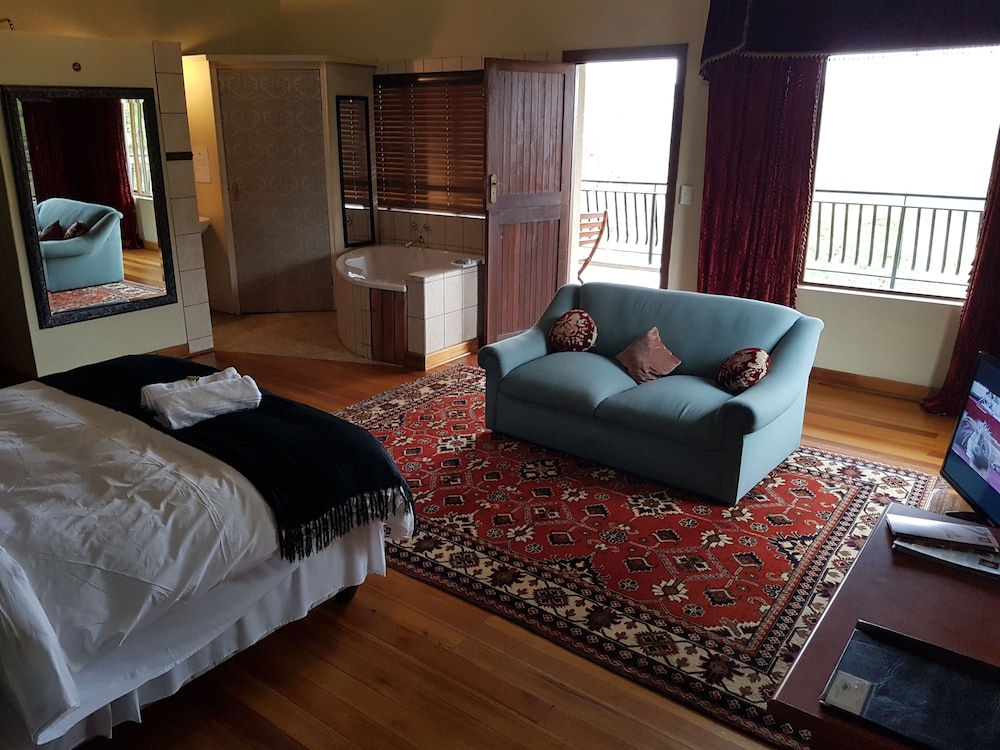 Superior Suite photo 1