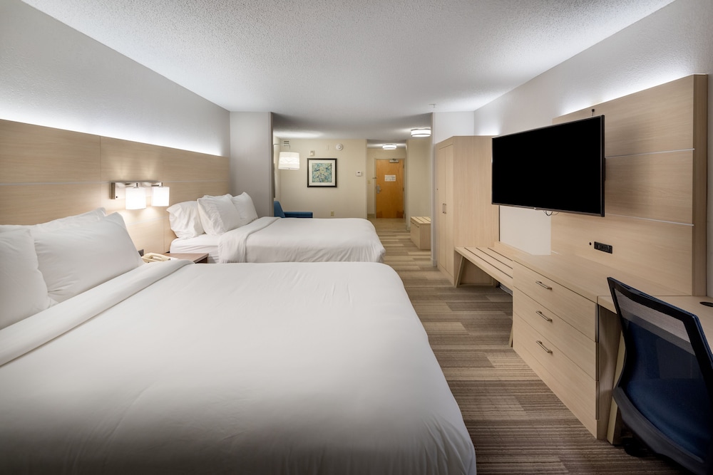 Suite, 2 Queen Beds (Extra Floor Space) - Photo 1