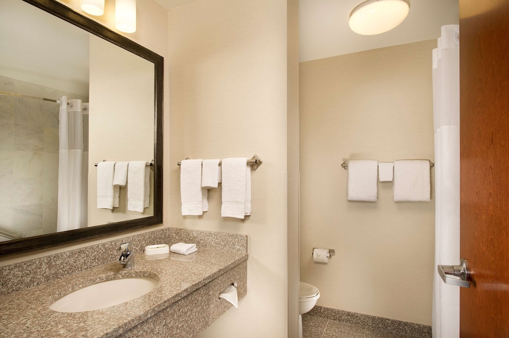 Suite, 2 Queen Beds, Accessible, Refrigerator & Microwave (Sofabed, 2 Rooms, Tub) photo 3