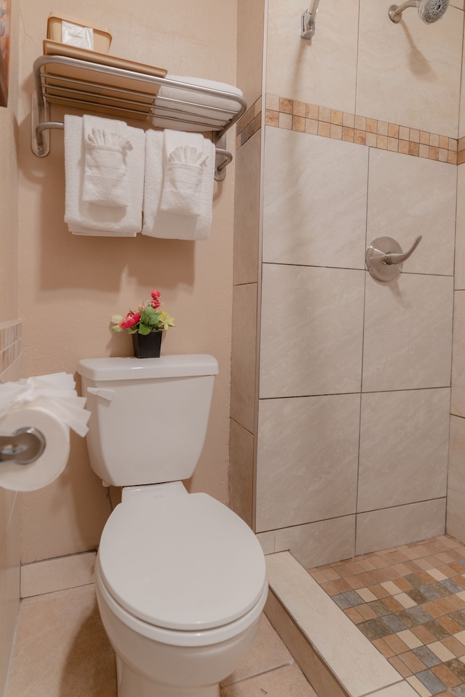 Signature Double Room, 1 Bedroom photo 2