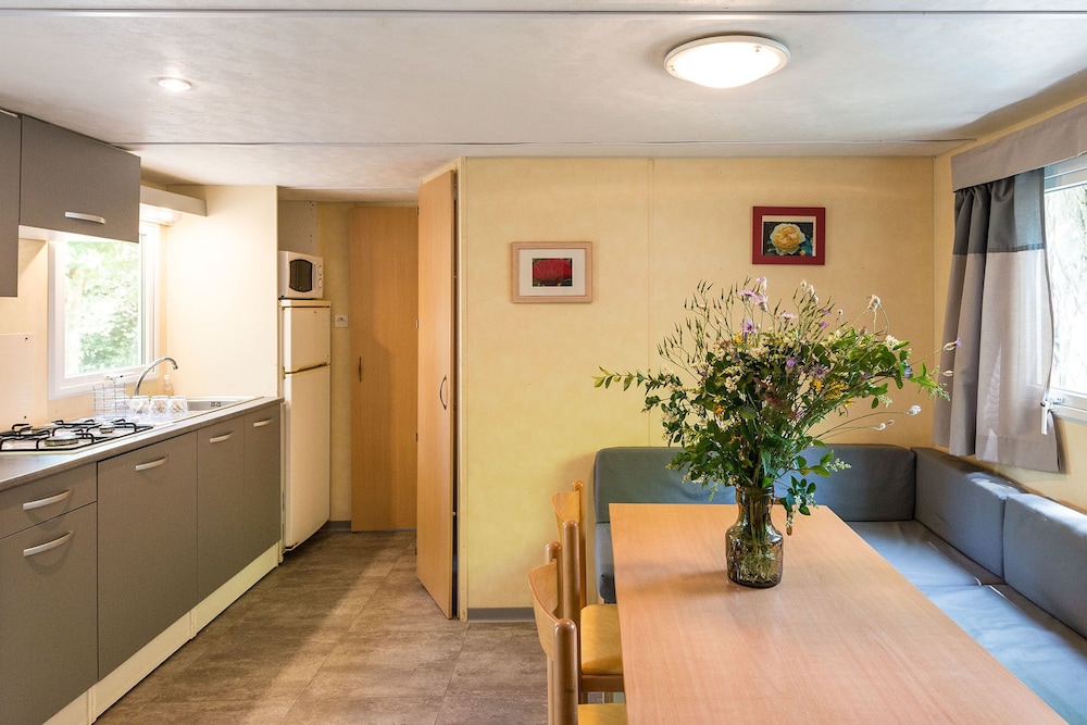 Mobile Home, 2 Bedrooms (6 pers) photo 3