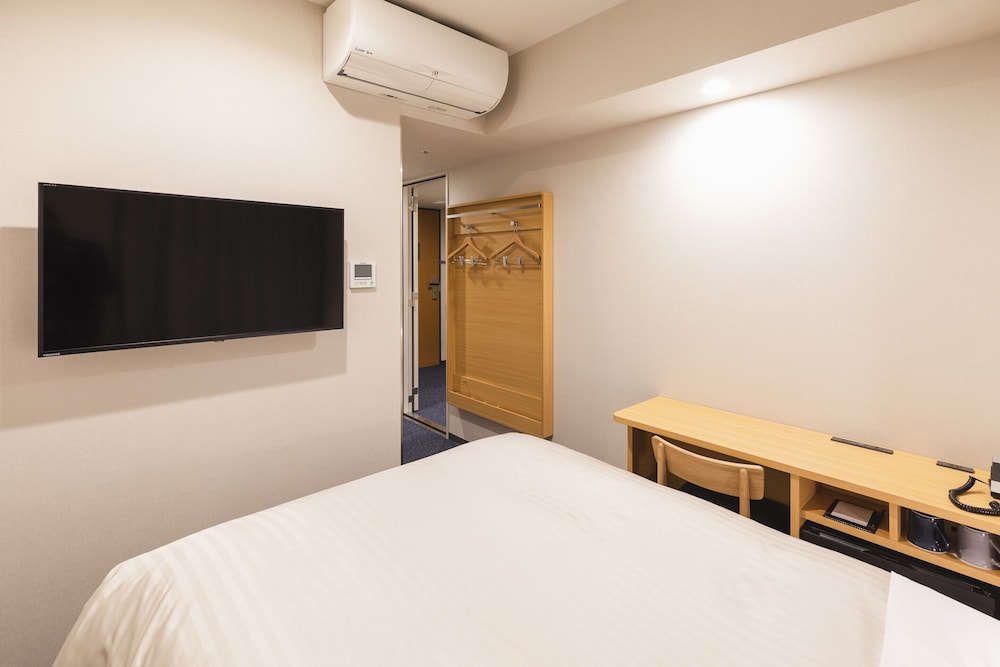 Quadruple Room, Non Smoking photo 2