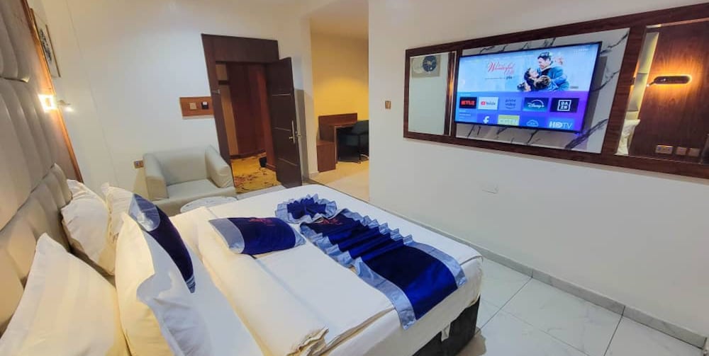 Presidential Suite photo 1