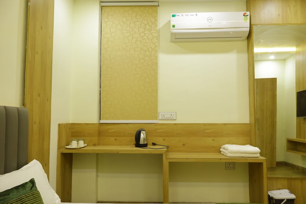 Executive Room - Photo 2