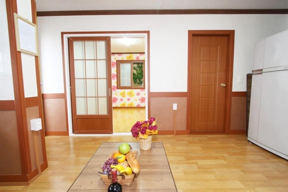 Room (Odaeyang)