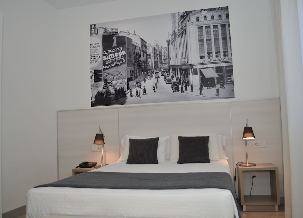 Superior Double Room (Exterior) - Photo 8