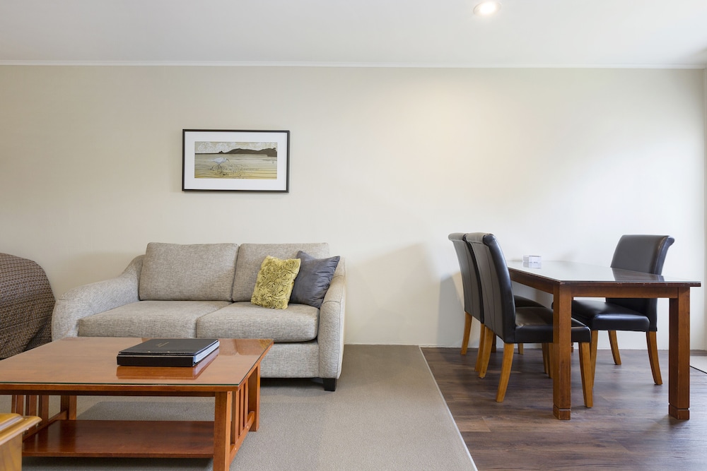 1 Bedroom Unit photo 3