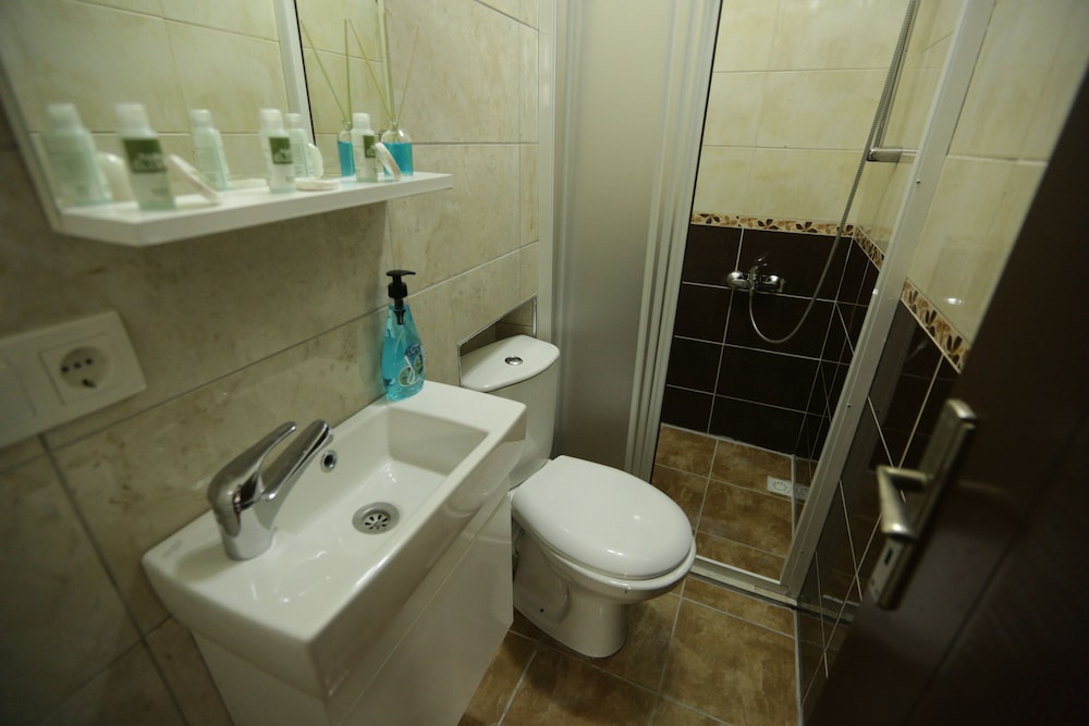 Standard Twin Room photo 3