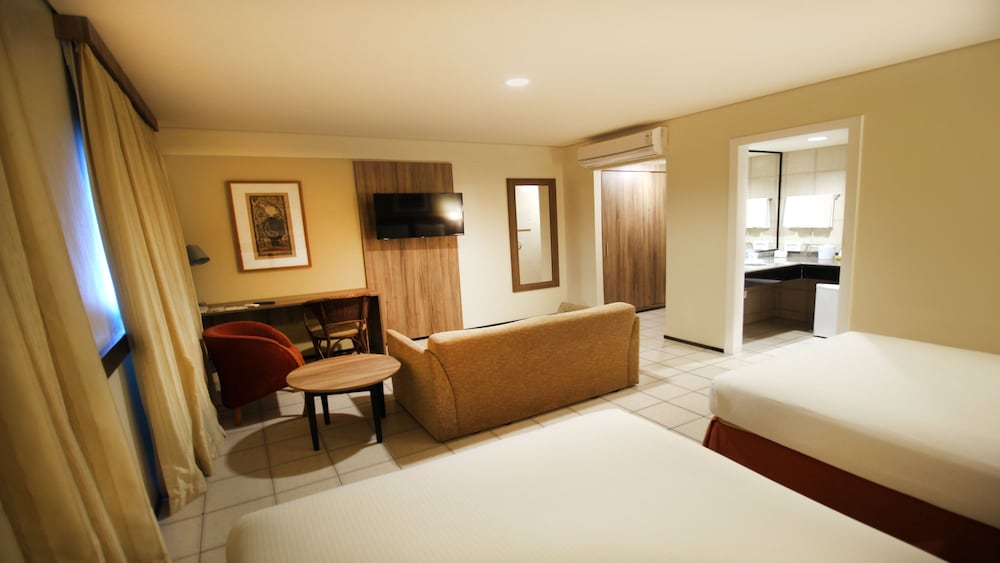 Standard Room, 2 Double Beds, Sea View - Photo 5