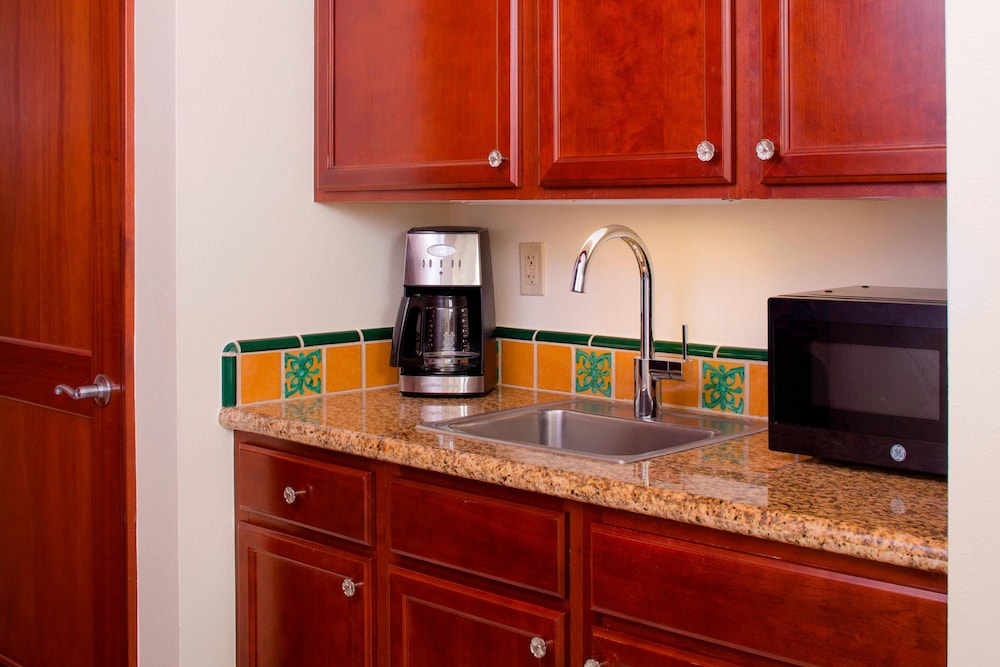 Room, 1 King Bed With Sofa Bed, Balcony (hearing Accessible)