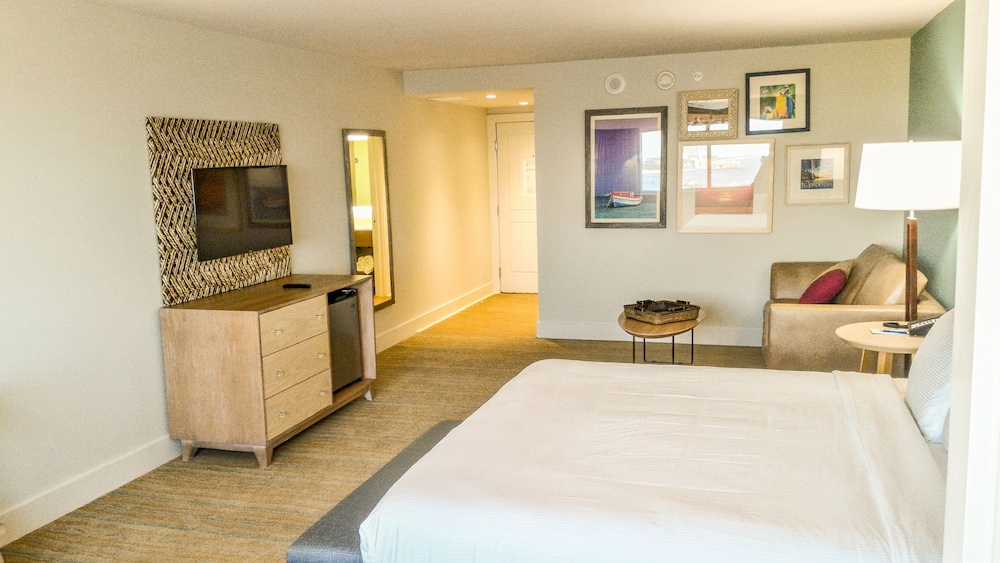 Suite, Multiple Beds (King Family Suite)