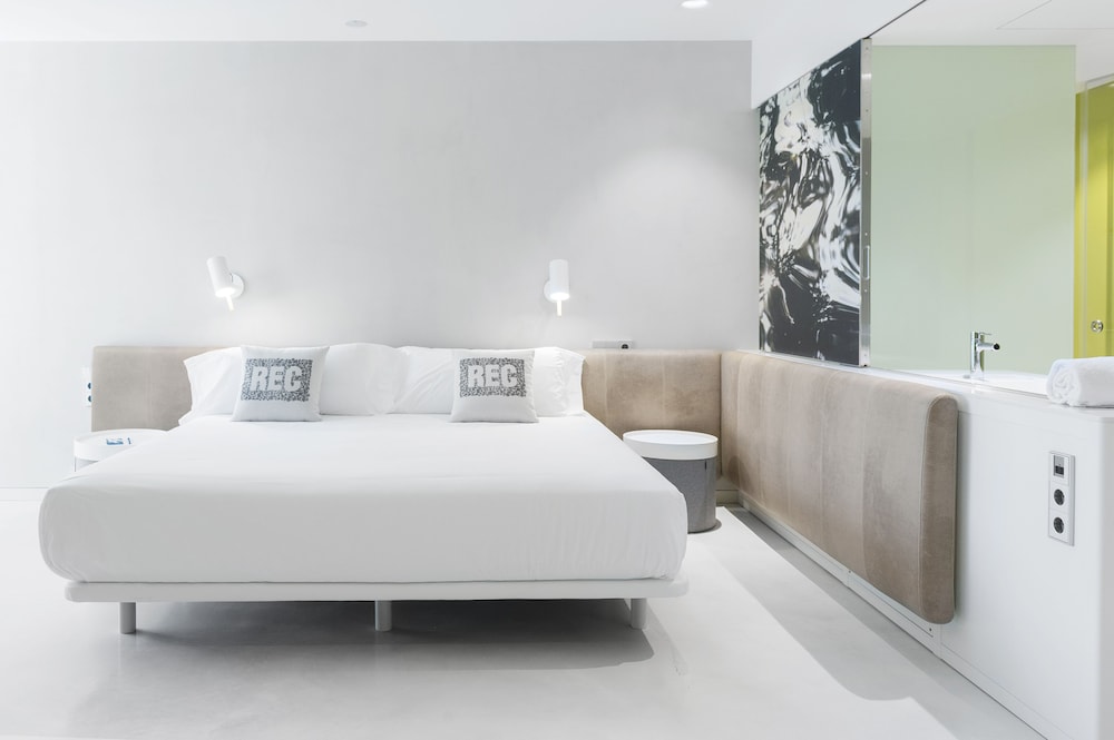 Premium Room (REC Life XL)