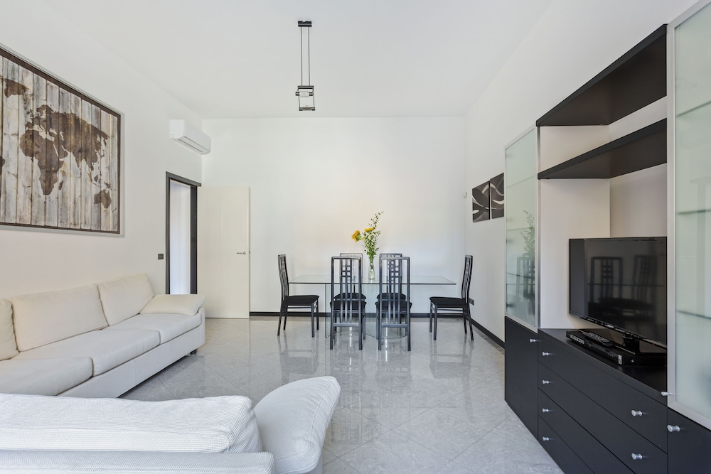 Apartment, 2 Bedrooms, Non Smoking