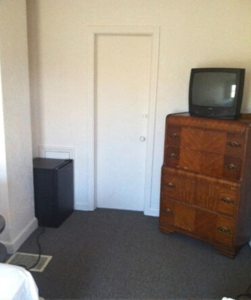 Standard Room photo 2
