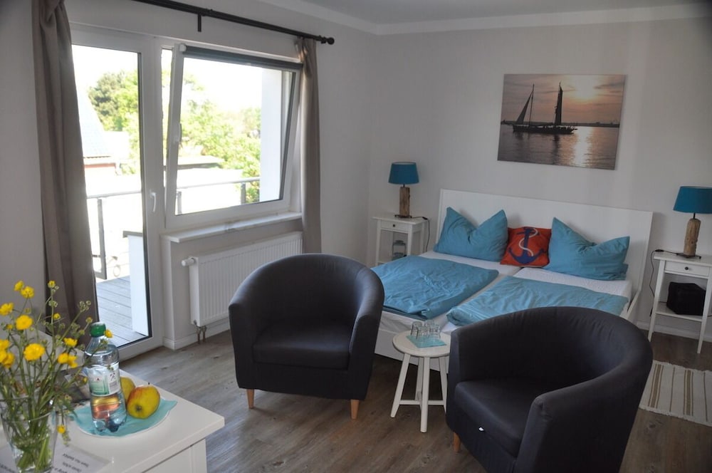 Family Double Room, 2 Bedrooms, Balcony, Garden View